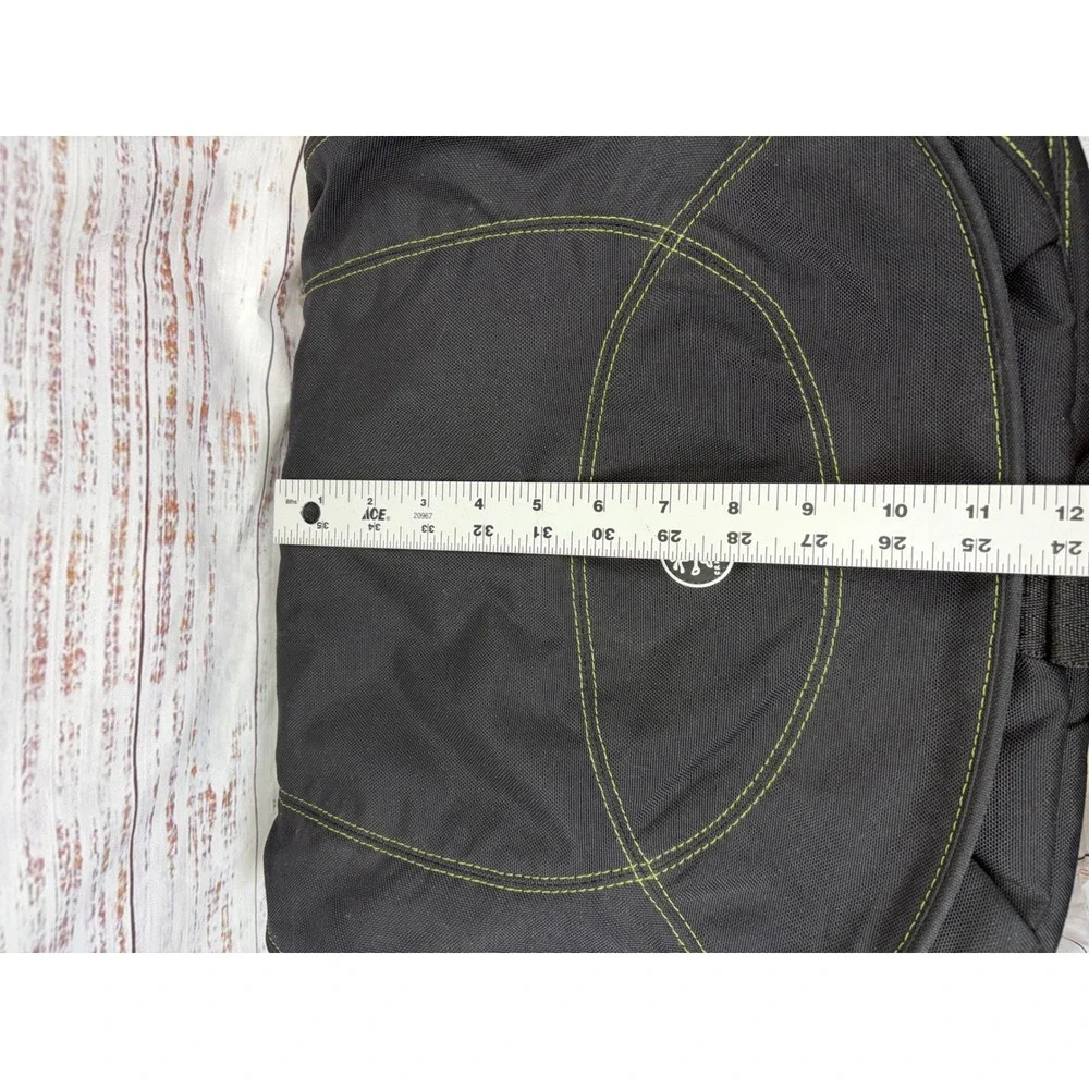 Crumpler Messenger Bag Black Canvas Lime Green Lining Shoulder Bag cheesy chick